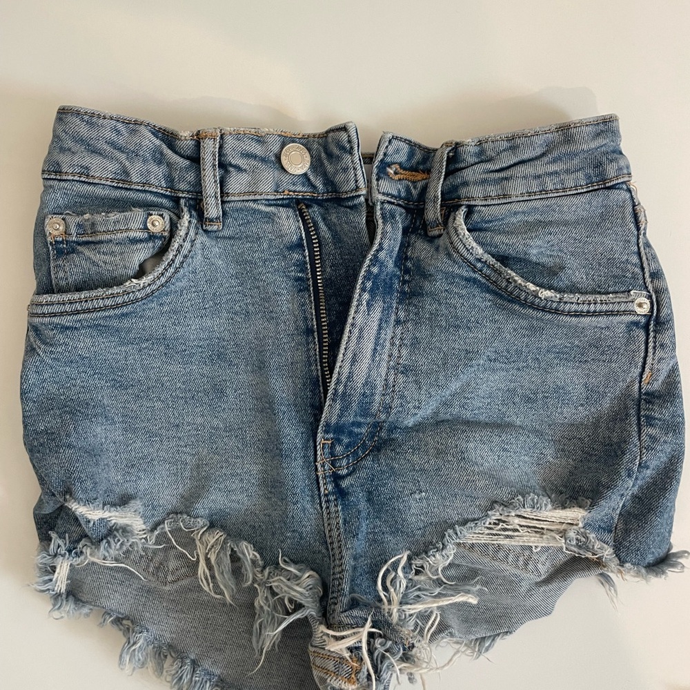 Zara jean shorts